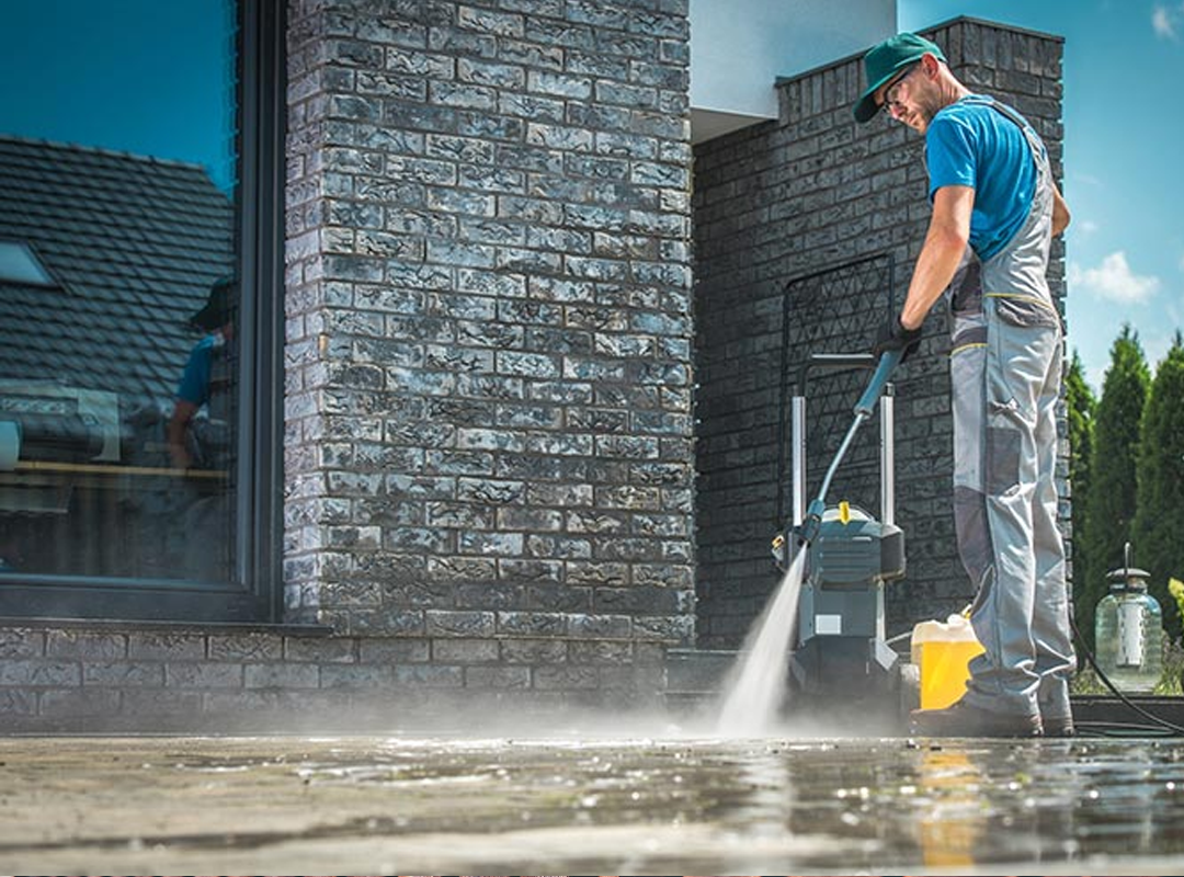 Power and Pressure Washing